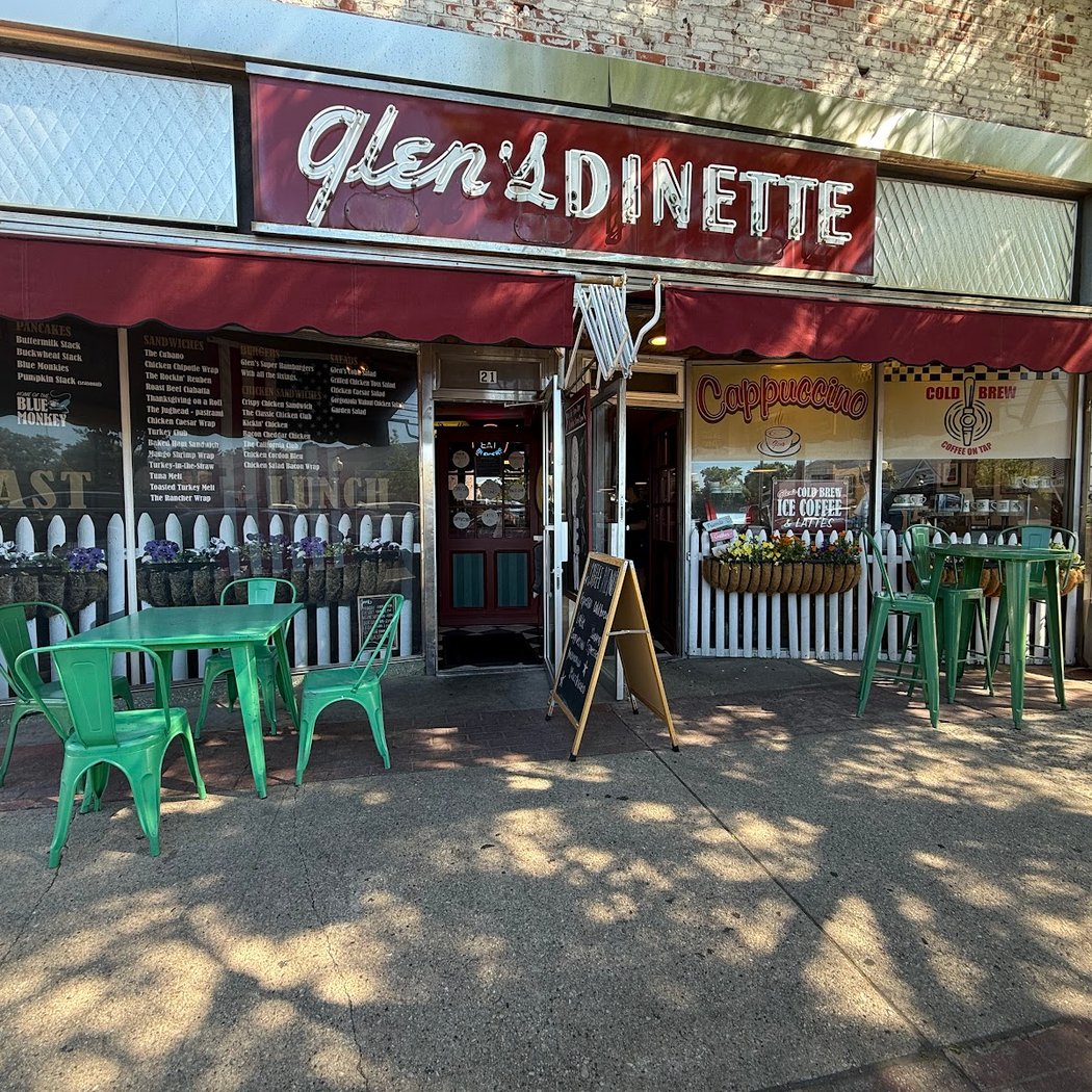 Glen's Dinette 2