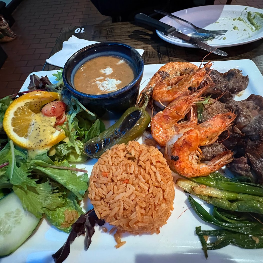 Las Pencas de Maguey Restaurant 3