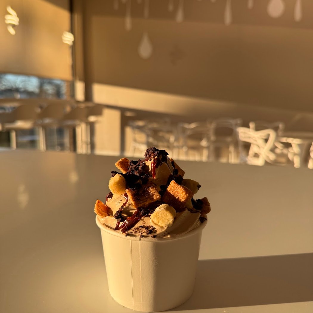 Cafe Swirls 1