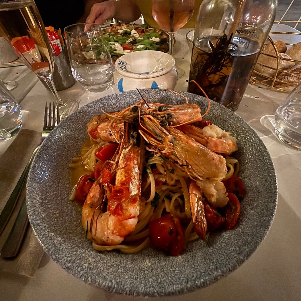 LA PIAZZA DES FRANGINS Restaurant 3