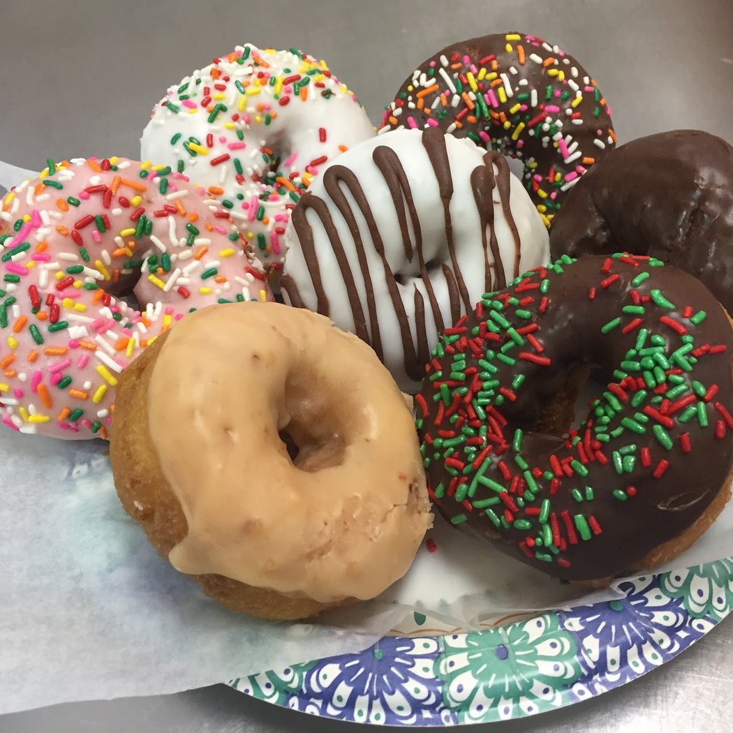 Dainty Donuts 1