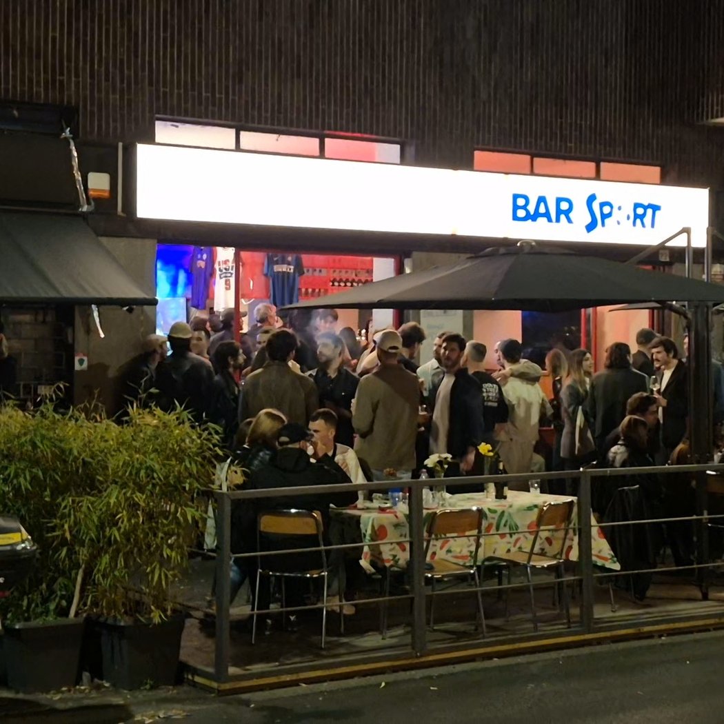 Bar Sport 1