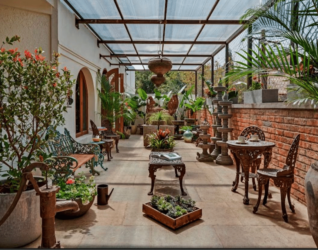 Beruru - Garden, Planter & Outdoor Furniture Store Bangalore 1
