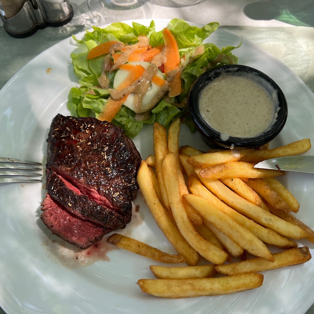 Café Restaurant de l'Avenir 1