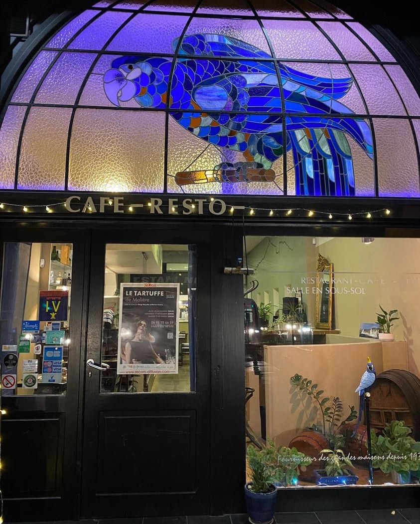 Le Perroquet Bleu 4