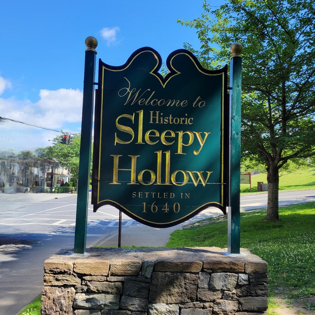 Welcome to Historic Sleepy Hollow Sign 2