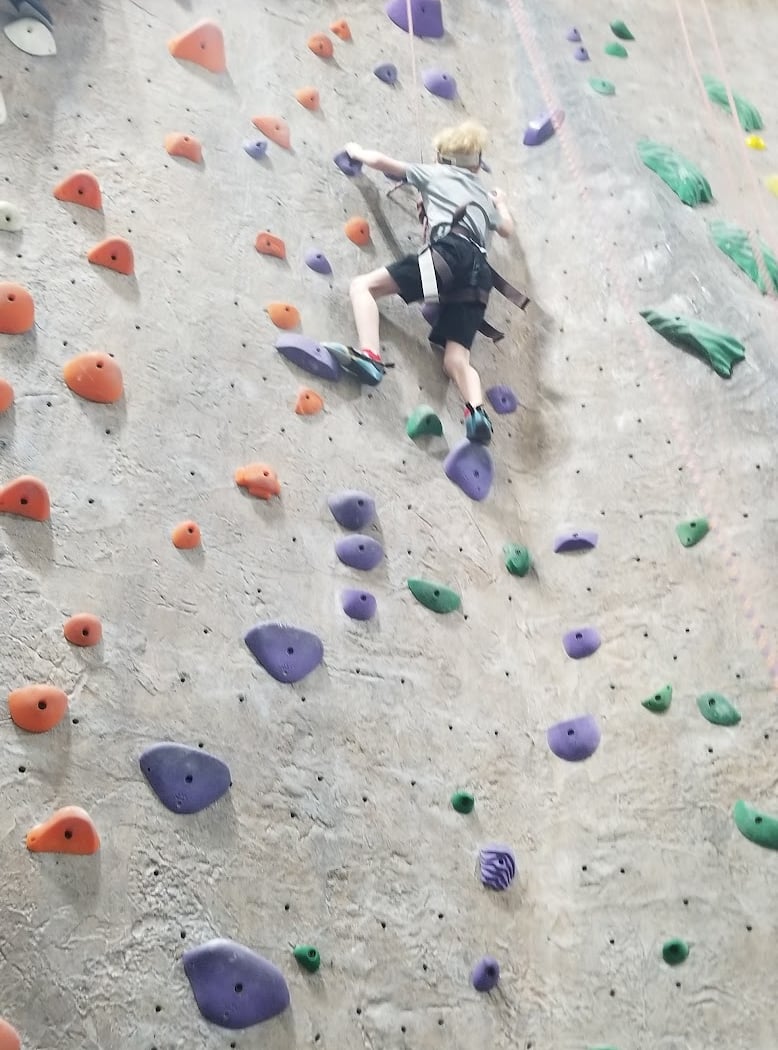 Kids Belay 1