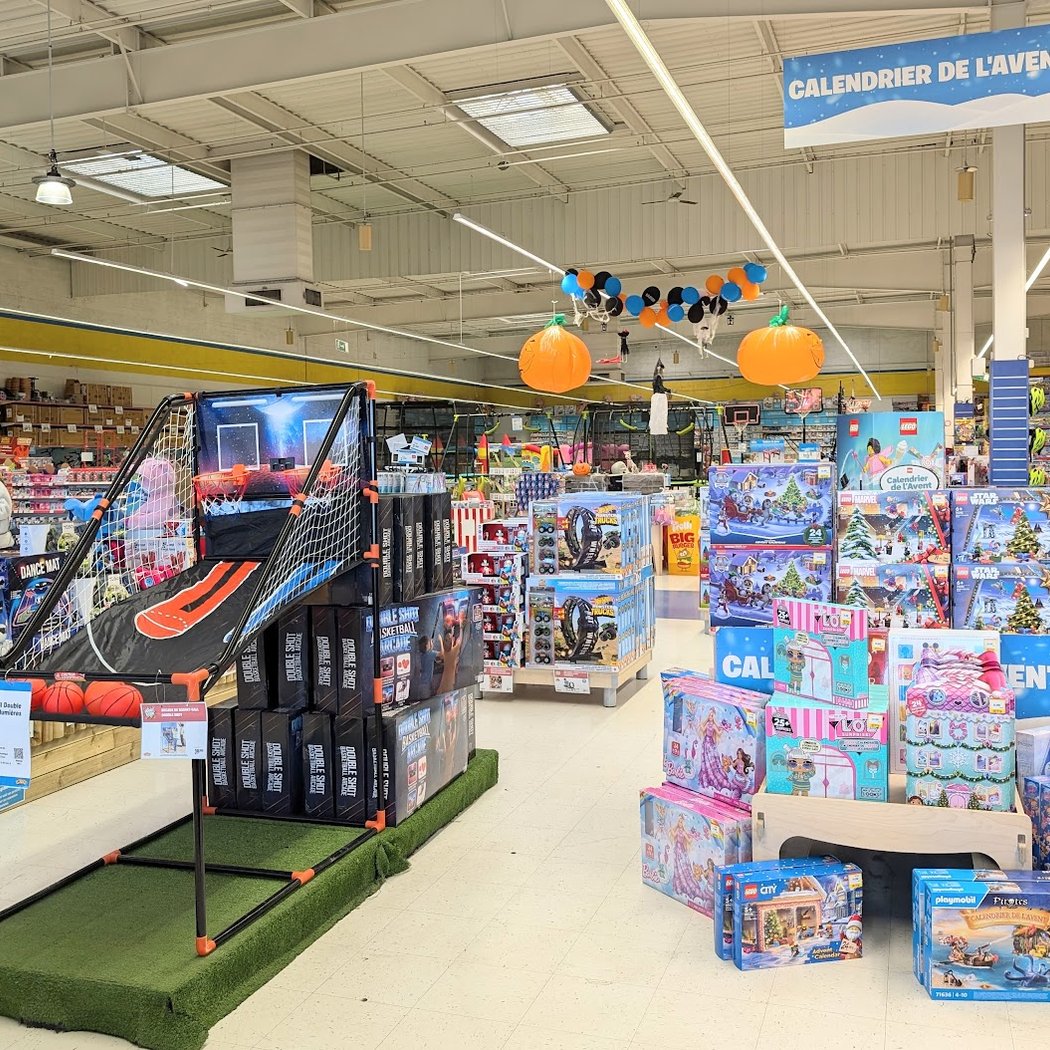 Smyths Toys La Queue En Brie 1