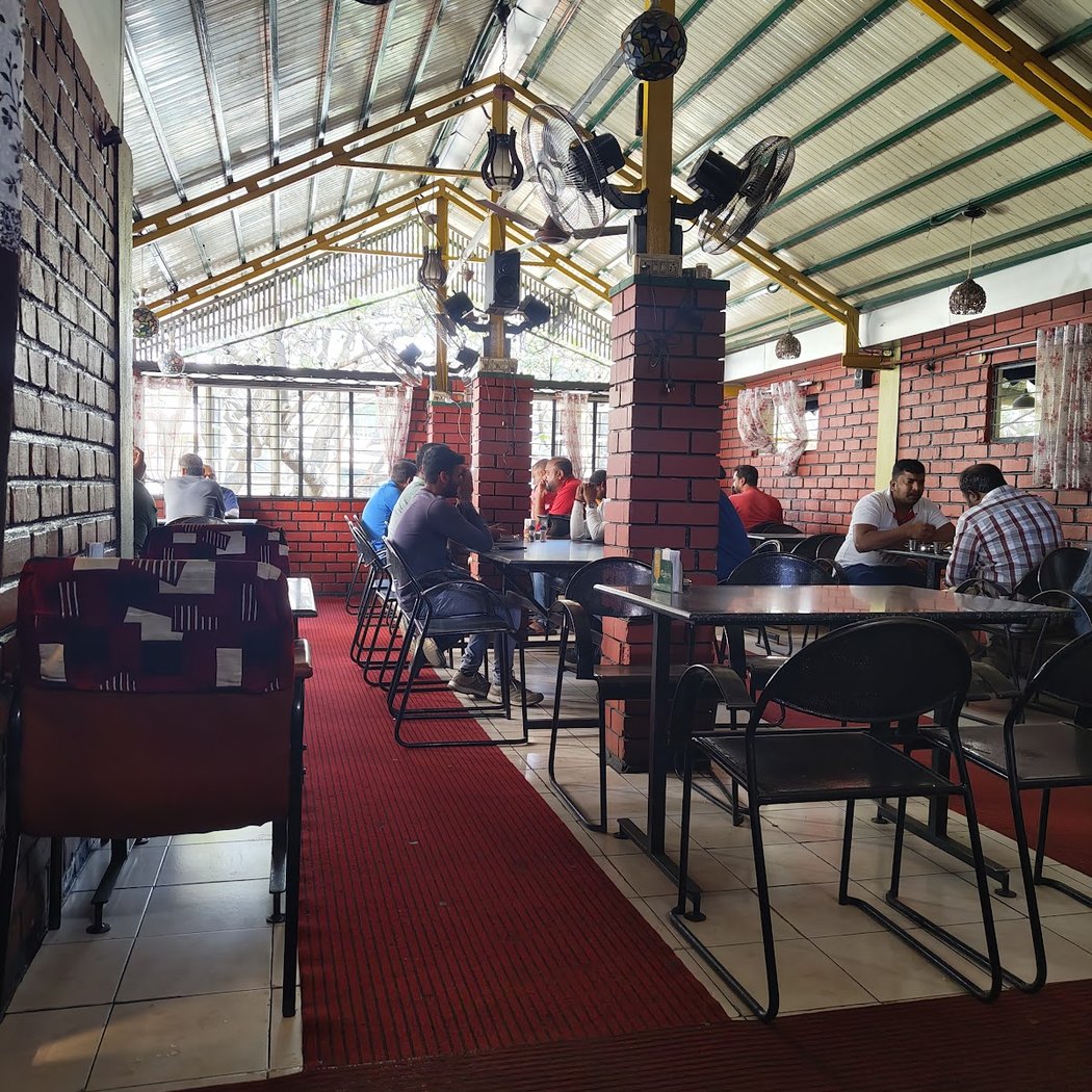 Amaravathi Bar and Restaurant 3