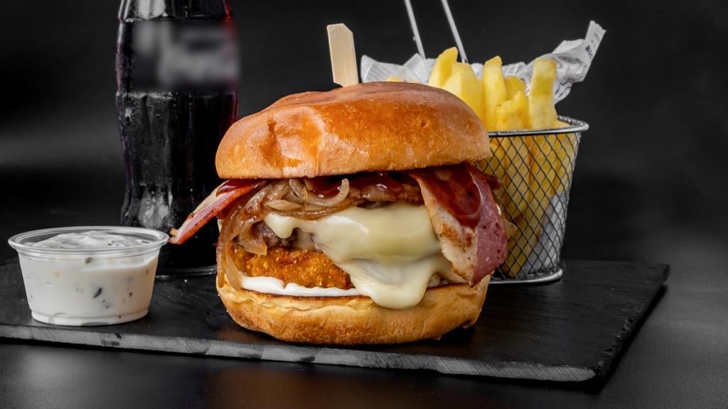 Mister burger & fries 3