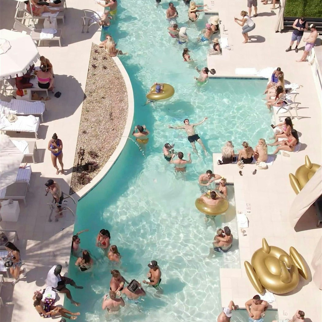 Cleopatra's Pool Party 3