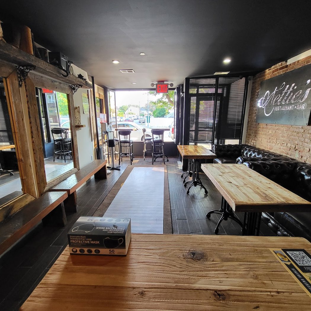 Nettie's Restaurant 2
