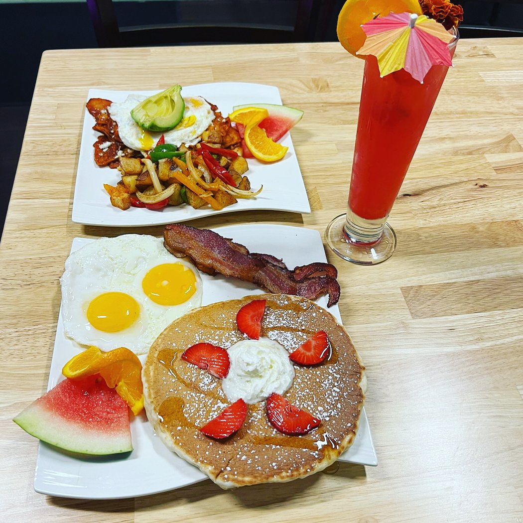 Mimosas Brunch & Bubbles 3