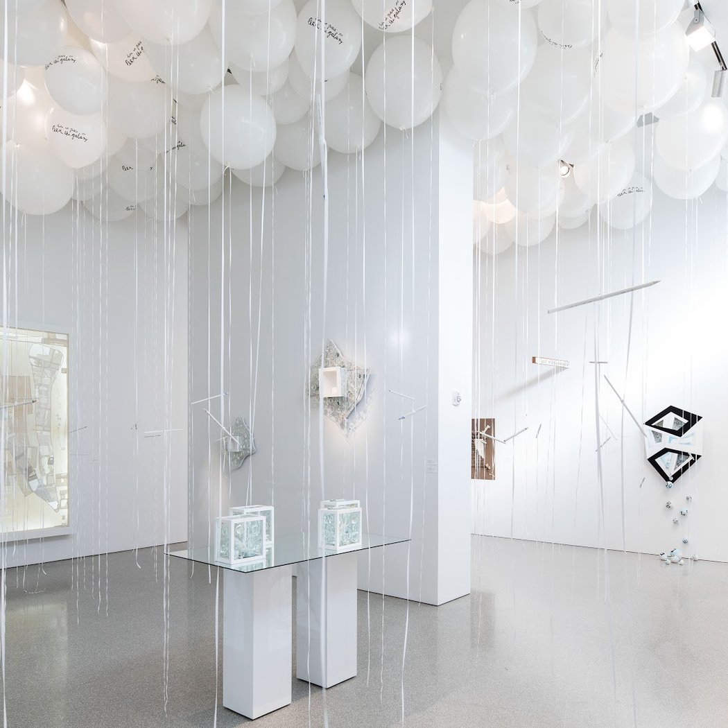 Group exhibition of American surrealist art 1