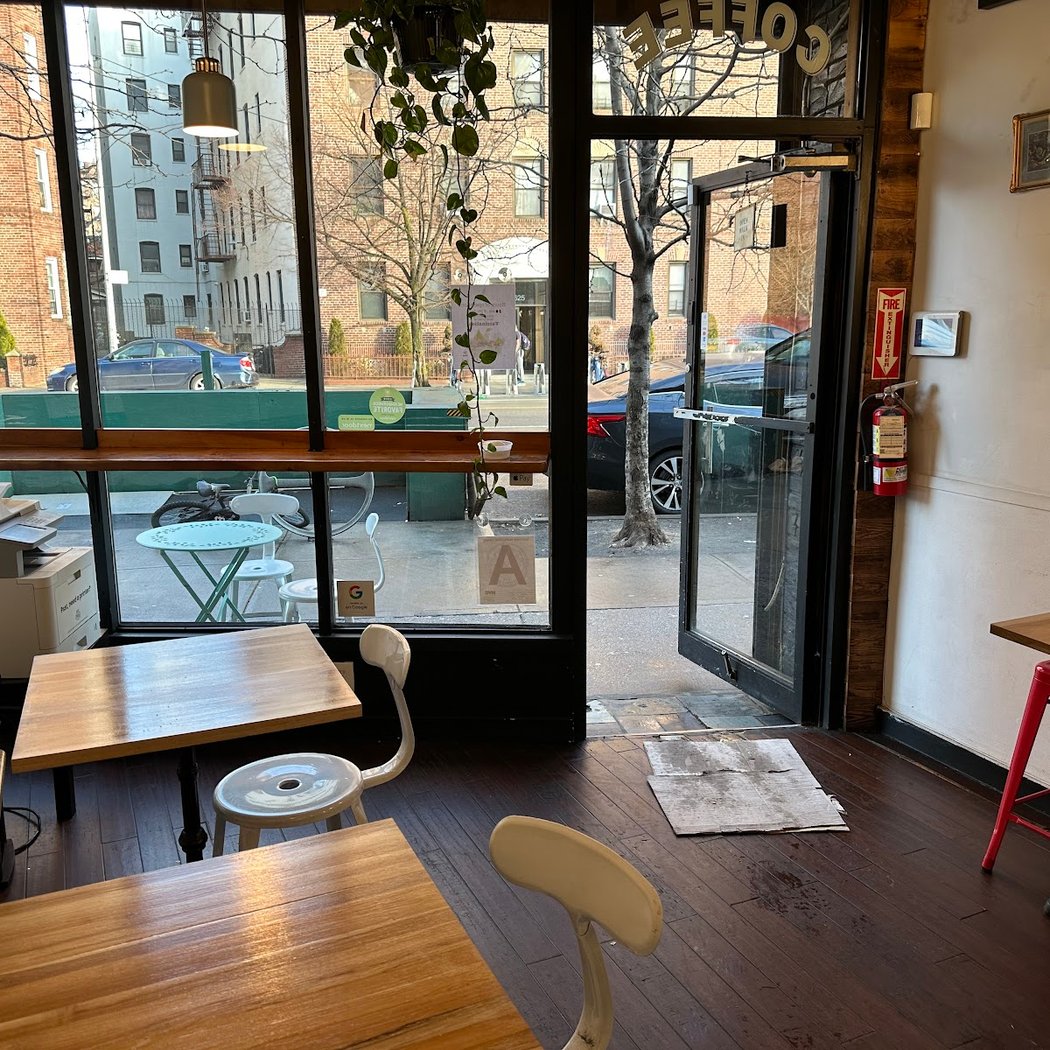 Poetica Coffee 2