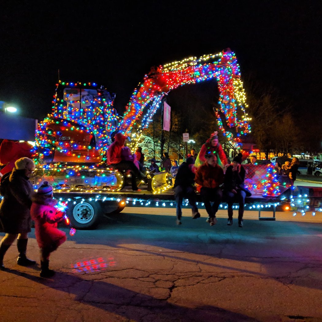Holiday Electric Lights Parade 2025 1
