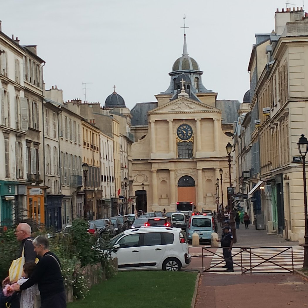 Place Hoche 3