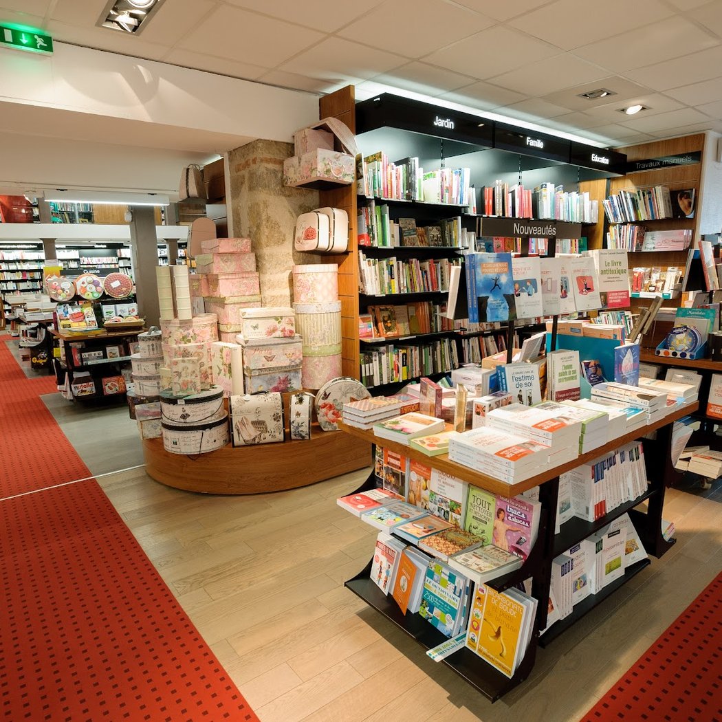 Librairie Montbarbon 3