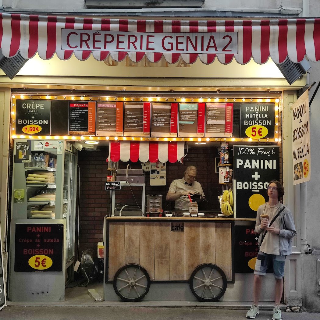 Crêperie Genia 2 4