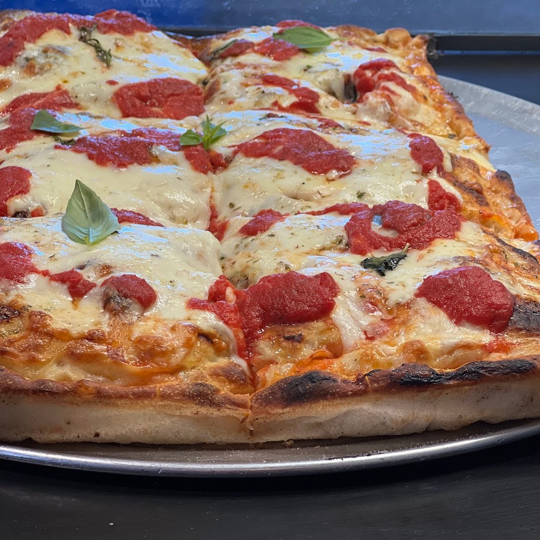 Val's Pizzeria 1