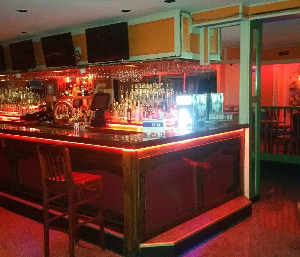 Cafe Maroon and Club 1