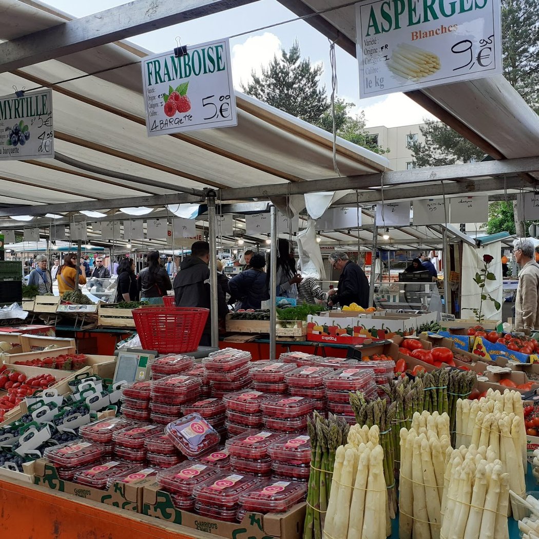 Marché de Saint-Quentin-en-Yvelines 1