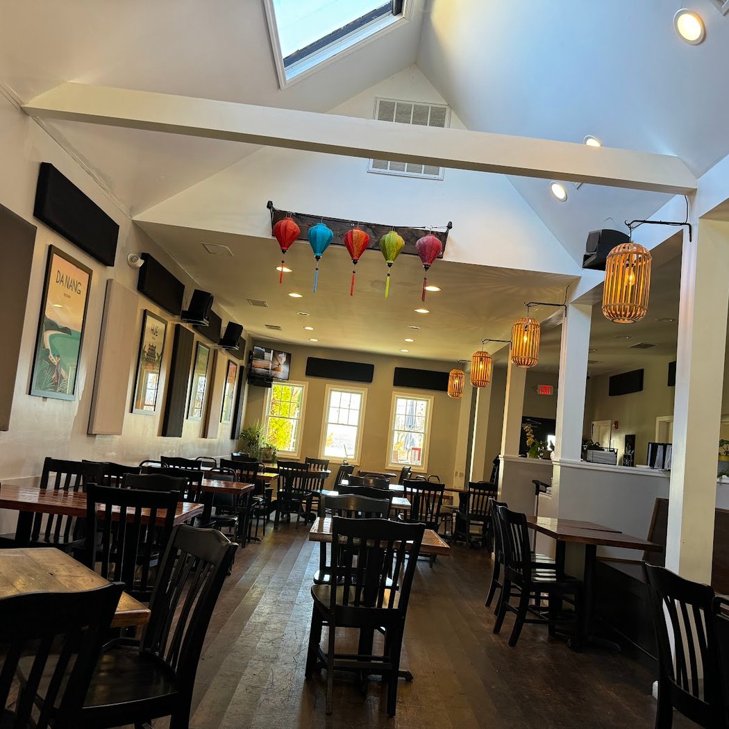 Little Vietnam Bar & Grill 2