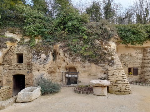Rochemenier Village Troglodytique 2