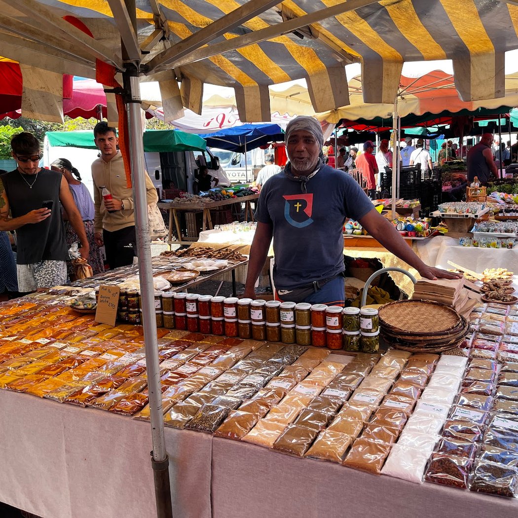Marché Forain de Saint-Paul 2