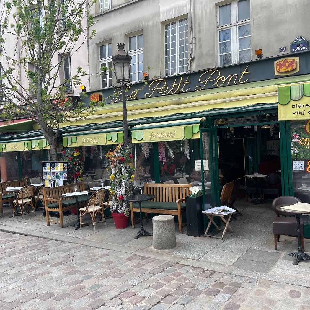 Café le Petit Pont 3