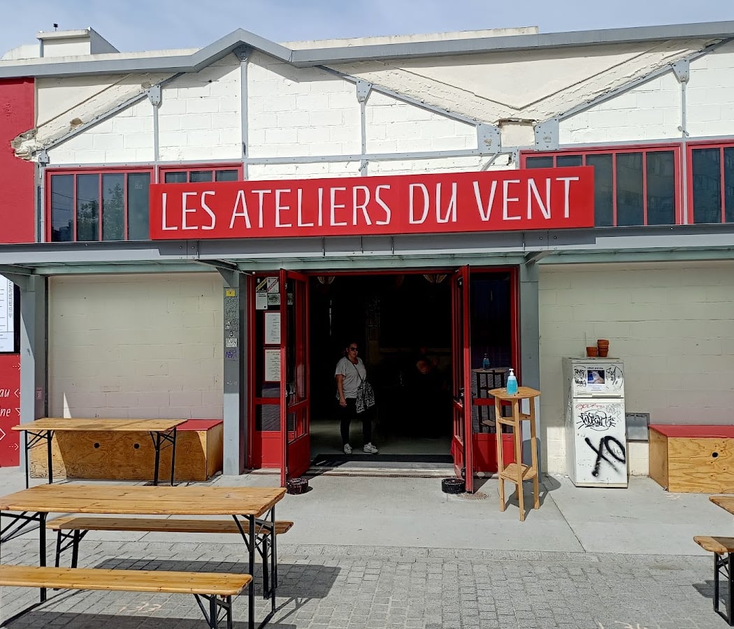 Les Ateliers du Vent: Agriculture & AI Exhibition 4