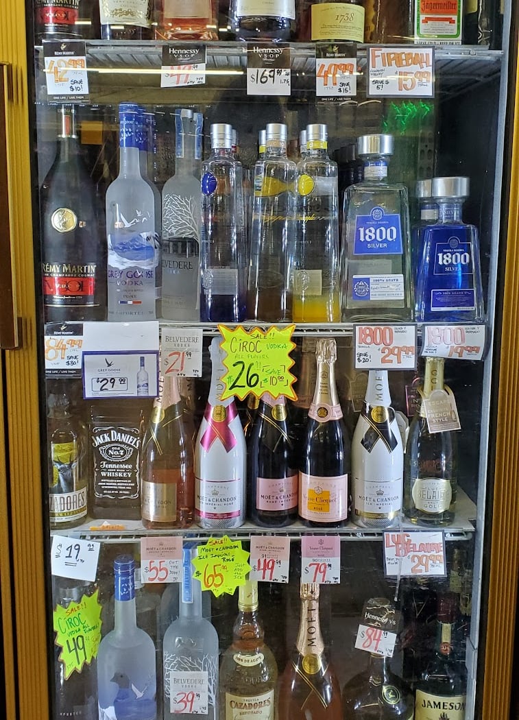 Town & Country Liquors 1