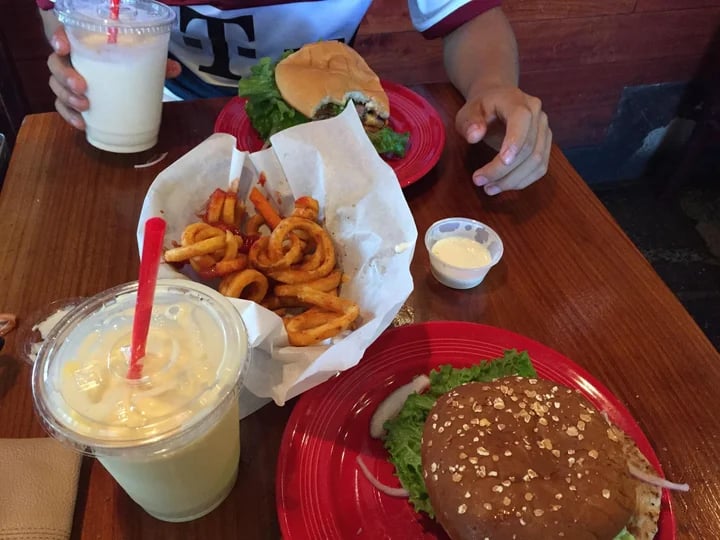 Sparky's Giant Burgers 2