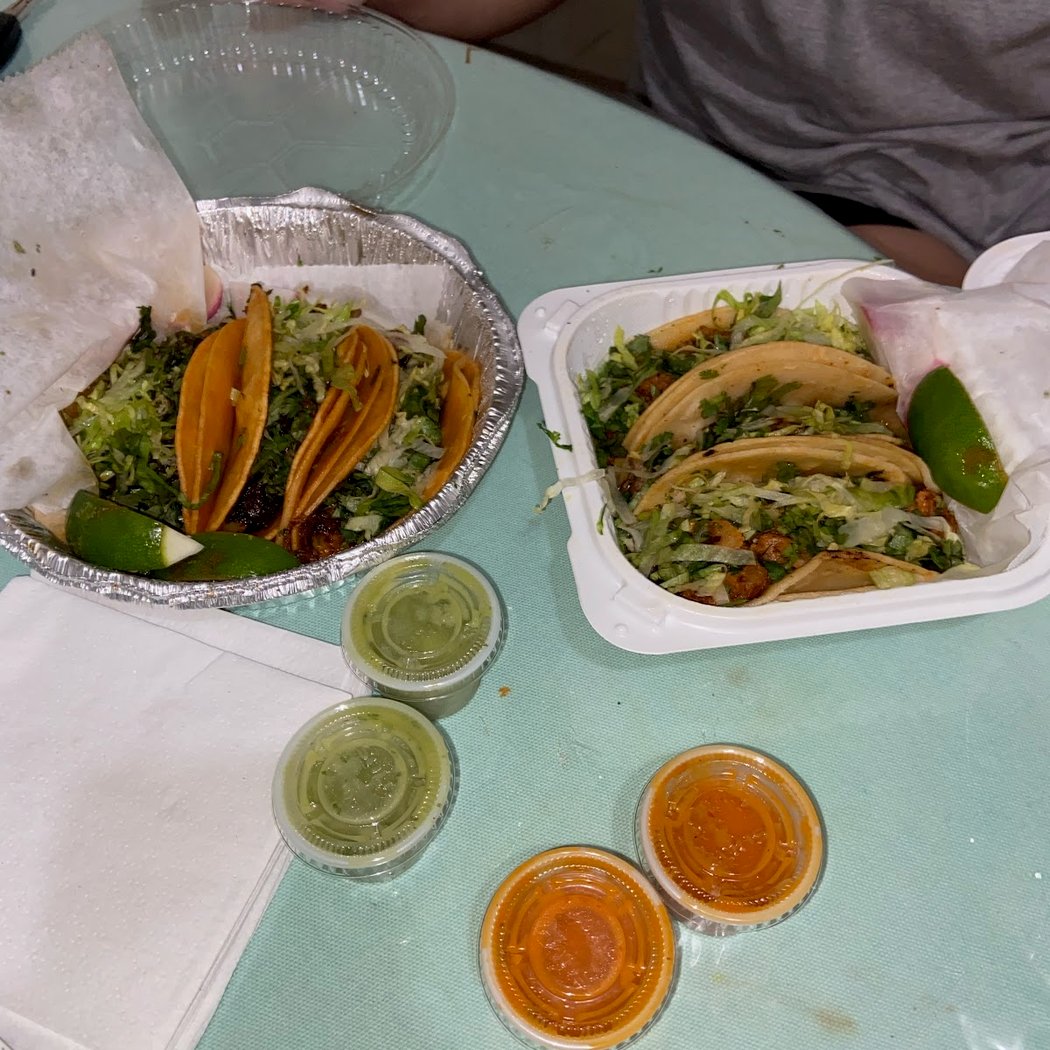 Tacos el dorado 2