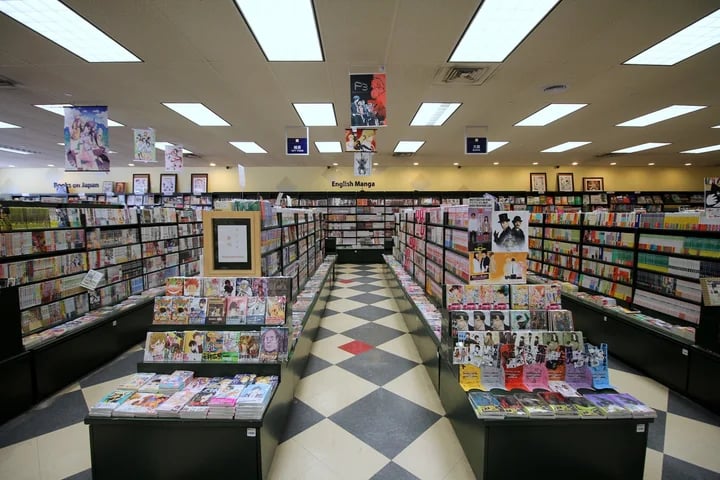 Kinokuniya Bookstore - New Jersey 1
