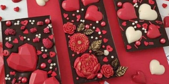 Valentine's Day Artisan Chocolate Bars 1