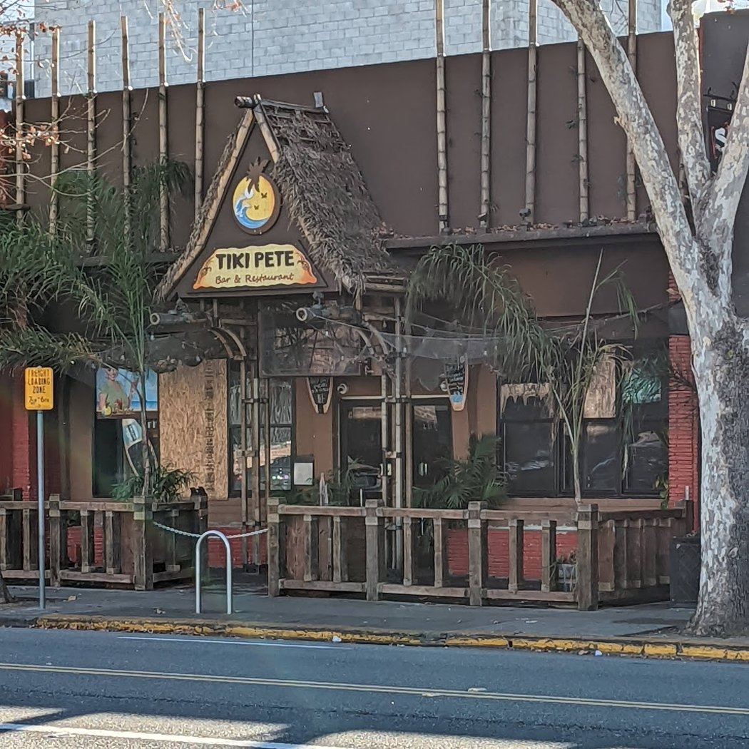 TIKI PETE 3