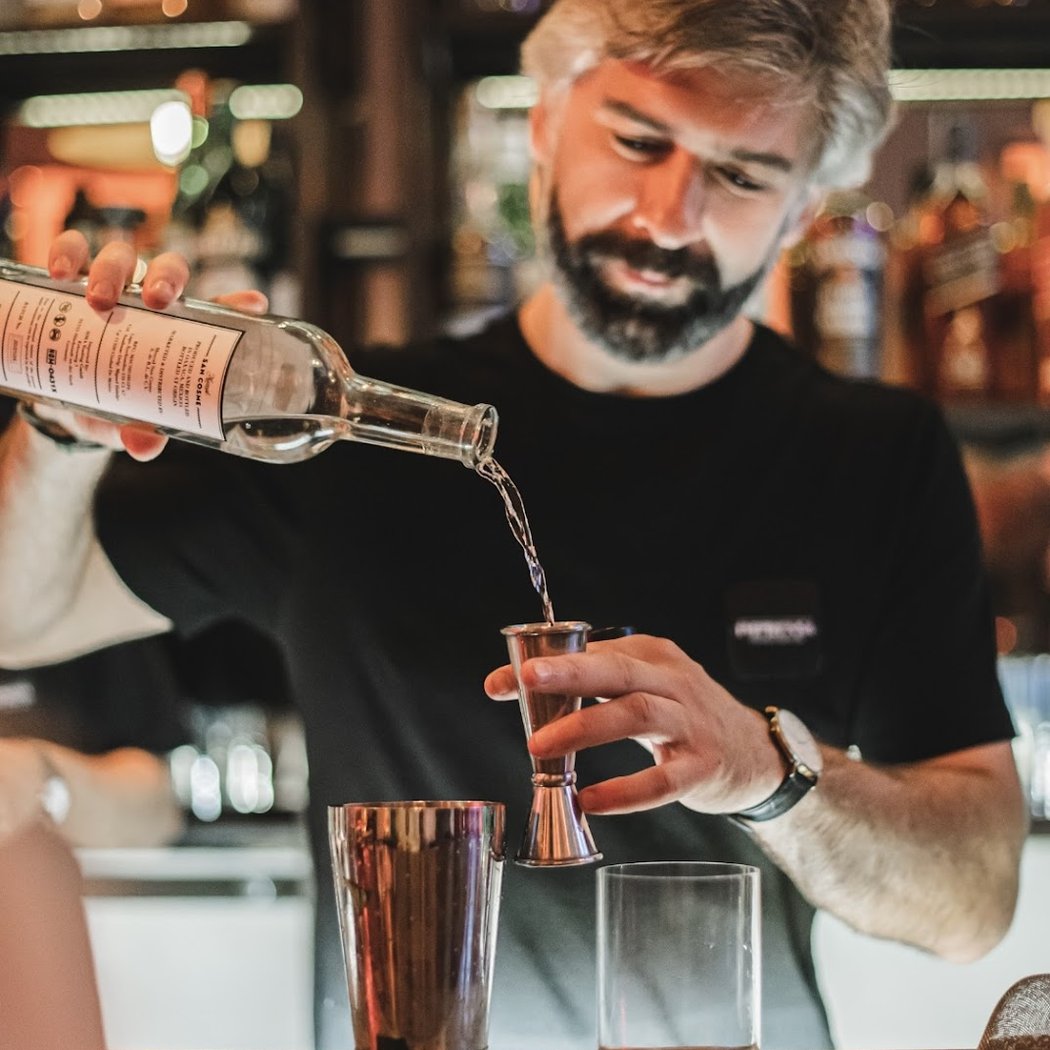 Imprensa Cocktail & Oyster Bar Baixa-Chiado 2