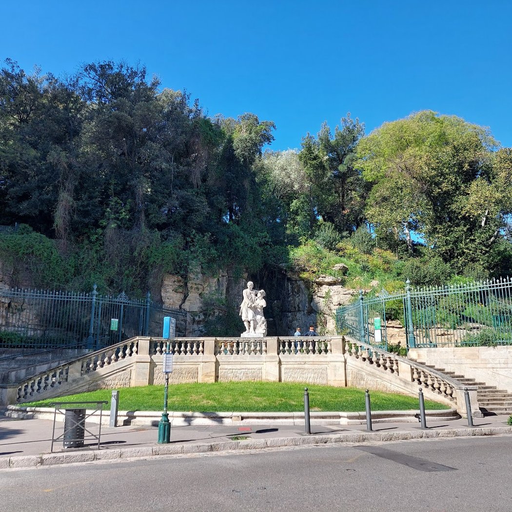 Statue de Puget 3