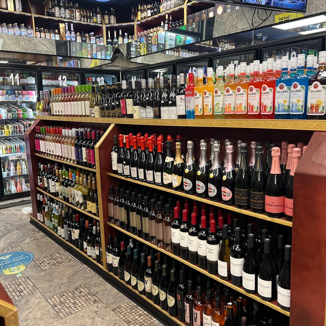 3 Rings Wine & Spirits Market 3