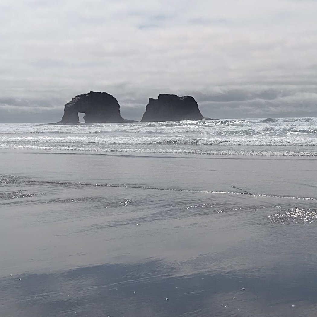 Twin Rocks 3