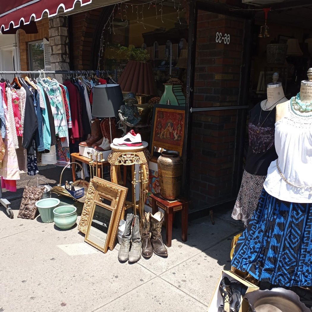 Ridgewood Antiques 3