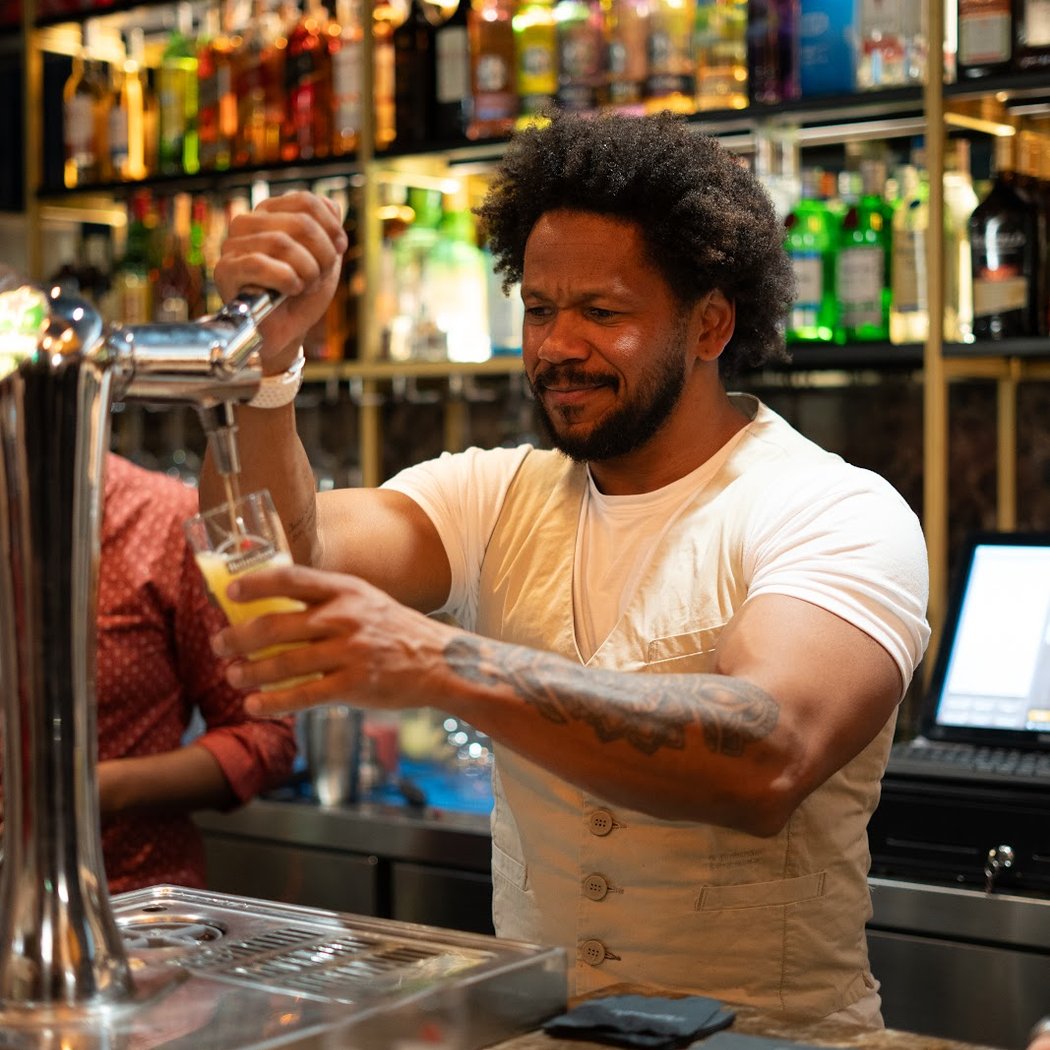 LA OFFI Bar de copas 2
