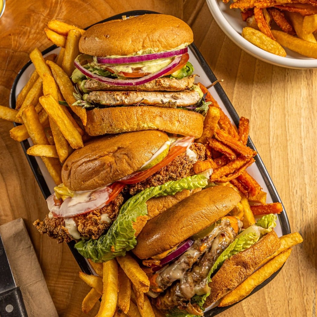 Bareburger - Astoria (31st Ave) 1