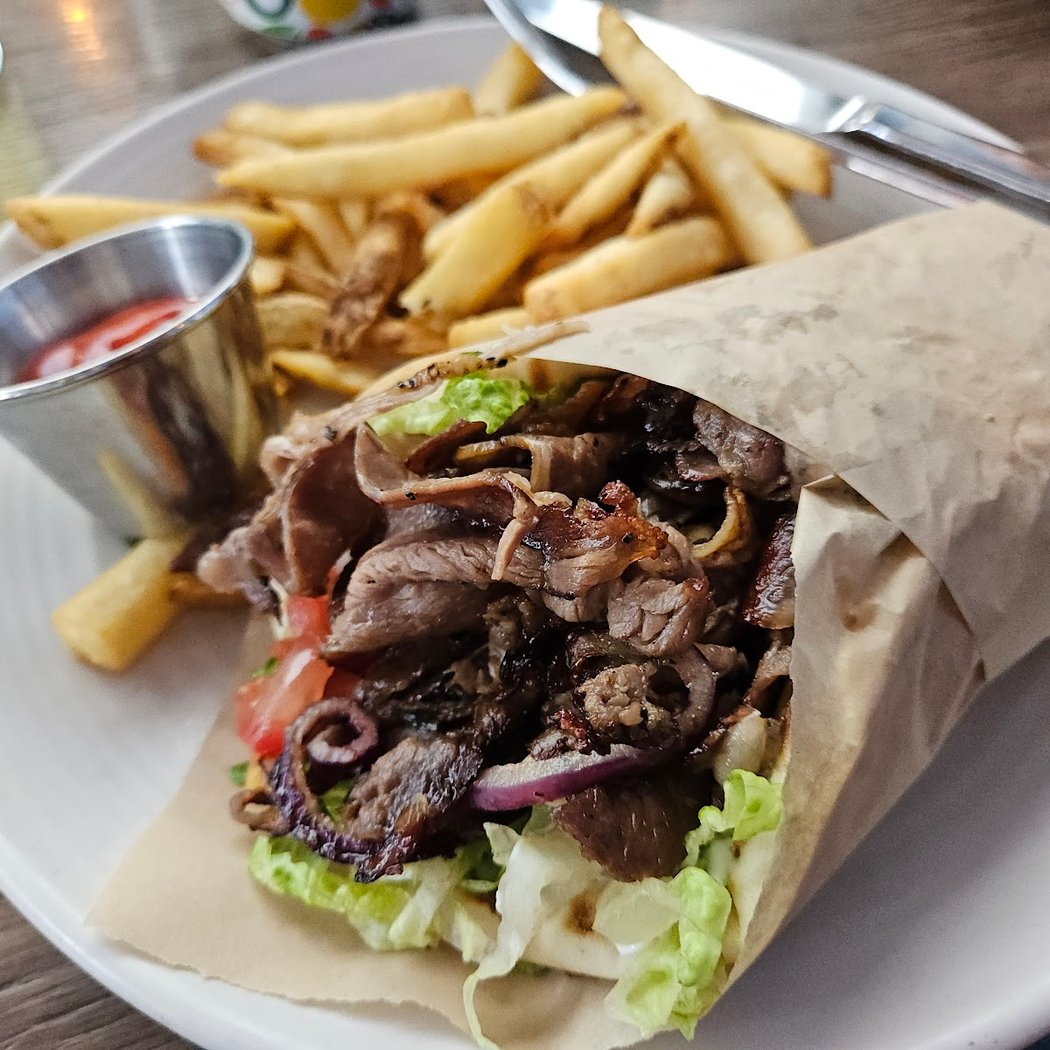 Novy Restaurant 2