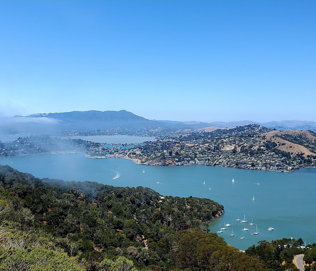 Mount Caroline Livermore 2