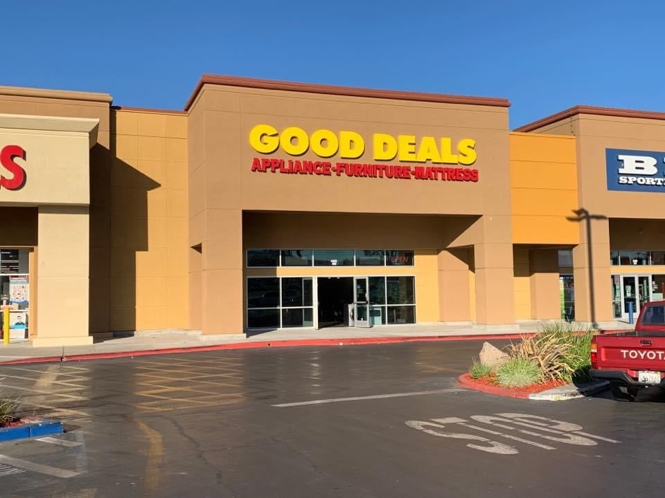 Good Deals Furniture Muebleria Electrodomesticos Colchones 2