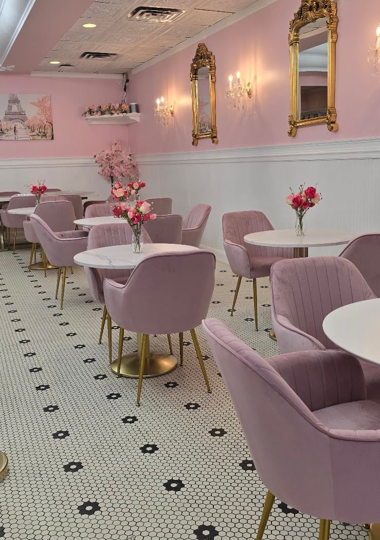The Pink Café & Bakery 1