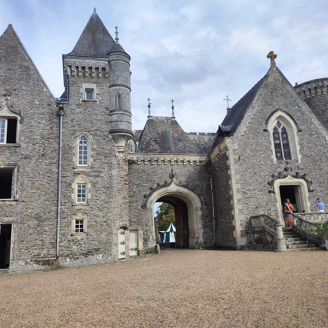 Château de Bourmont 1