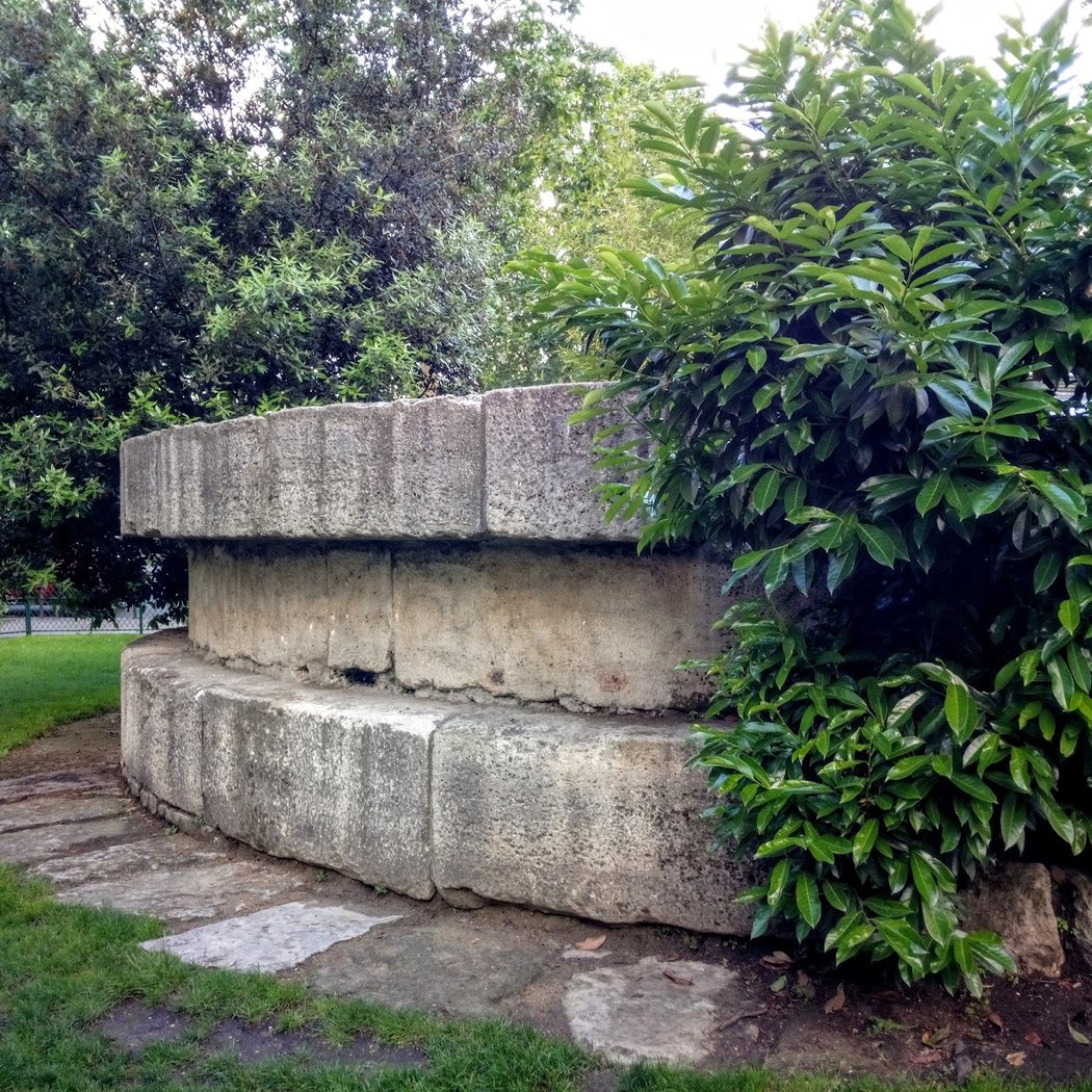 Square Henri Galli 3